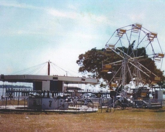 Ferris Wheel 1950.jpg